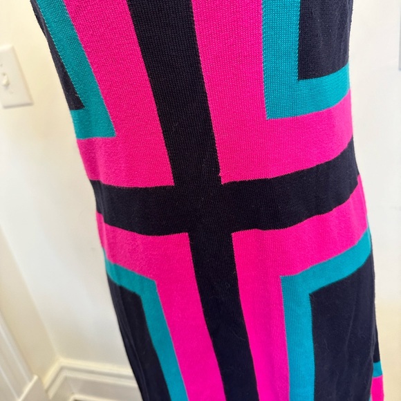 Lilly Pulitzer Knit Geometric Graphic Sweater Dress Medium - Picture 5 of 7